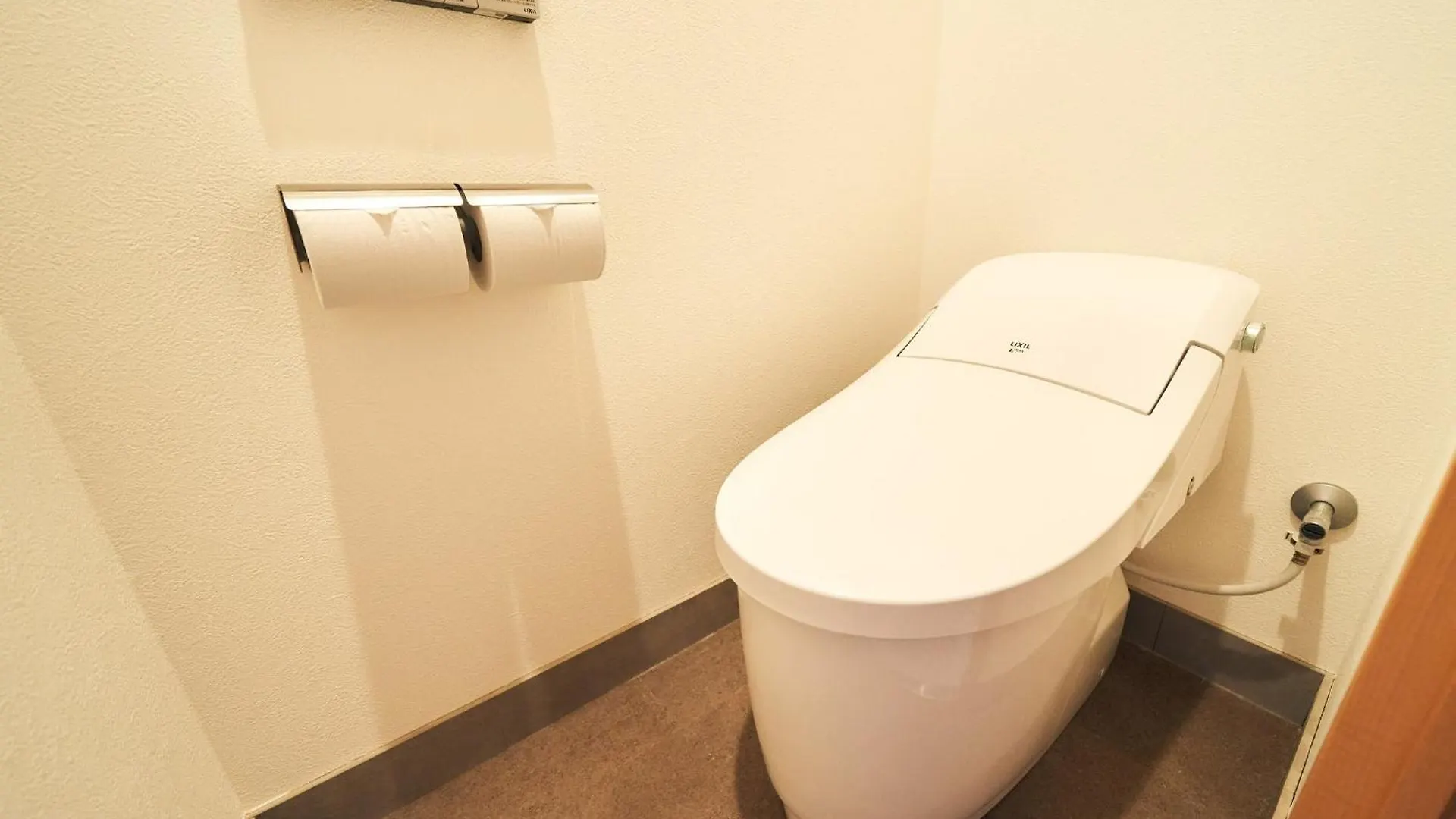 Rakuten Stay Tokyo Asakusa Twin Room 2*,  Japan